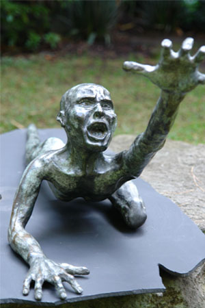 BRONZE ART GALLERY - BRONZE POOL SCULPTURES AND STATUES SCREAM!